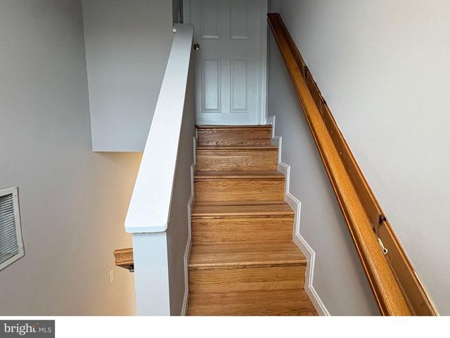 5126 CALL PL SE, Washington, DC 20019