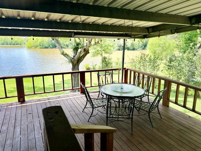 860 Plum Tree, Livingston, TX 77351