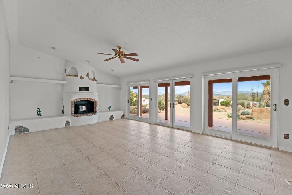 675 N HORSESHOE Trail, Wickenburg, AZ 85390 — photo 3