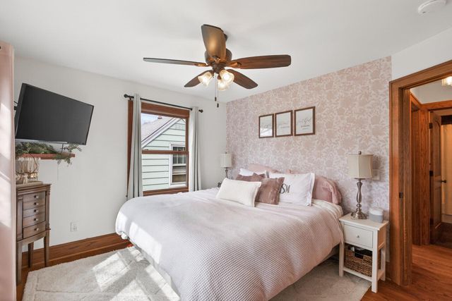 2829 Hampshire Avenue S, Saint Louis Park, MN 55426