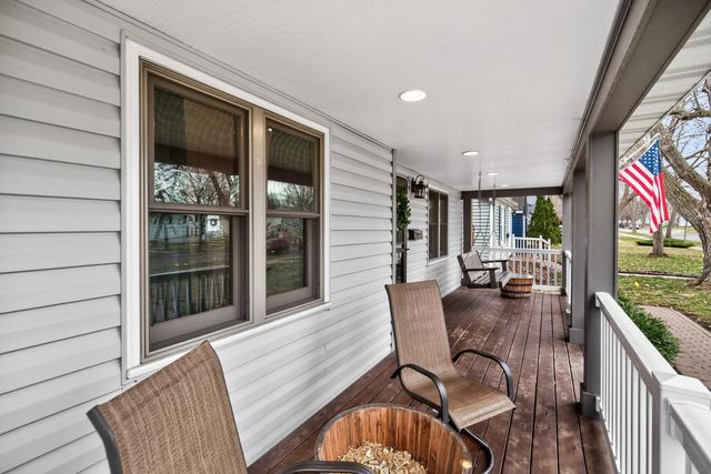 2829 Hampshire Avenue S, Saint Louis Park, MN 55426