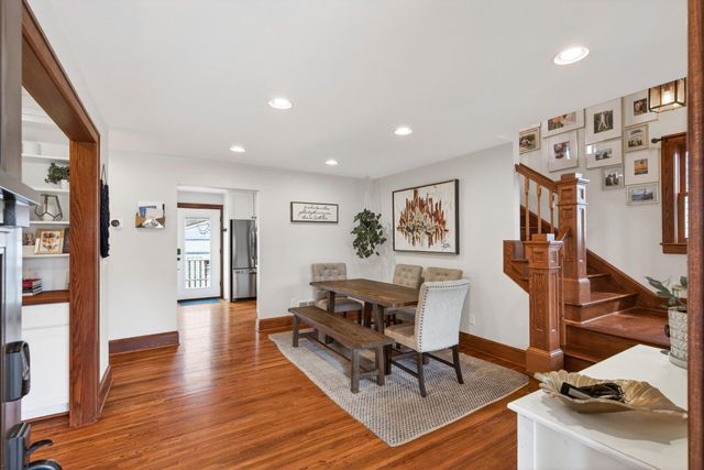 2829 Hampshire Avenue S, Saint Louis Park, MN 55426