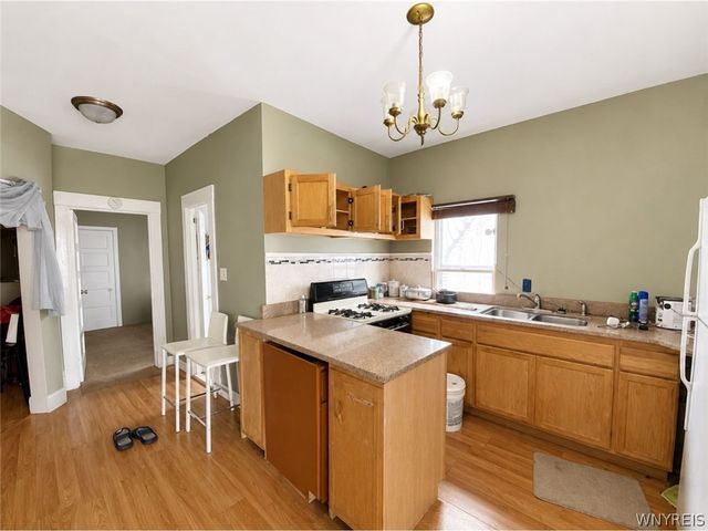 639 18th Street, Niagara Falls, NY 14301