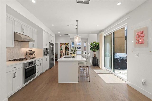 15040 Briggs Court, Los Gatos, CA 95032