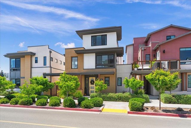 15040 Briggs Court, Los Gatos, CA 95032
