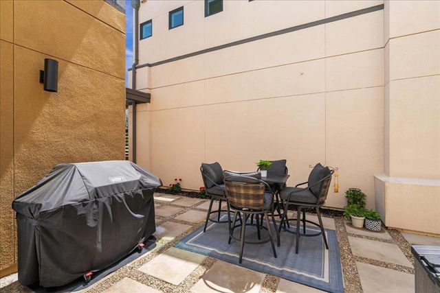 15040 Briggs Court, Los Gatos, CA 95032