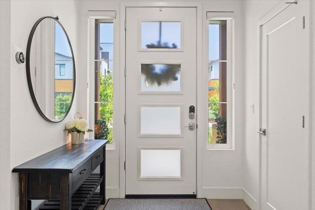 15040 Briggs Court, Los Gatos, CA 95032