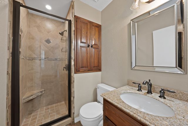 141 County Road 2211, Mineola, TX 75773