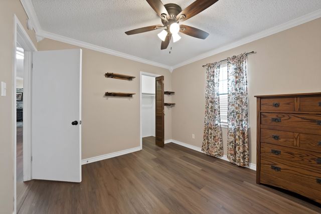 141 County Road 2211, Mineola, TX 75773