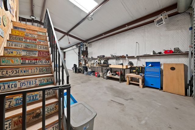 141 County Road 2211, Mineola, TX 75773