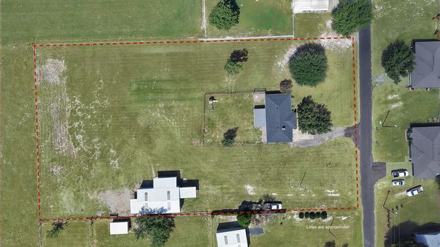 141 County Road 2211, Mineola, TX 75773