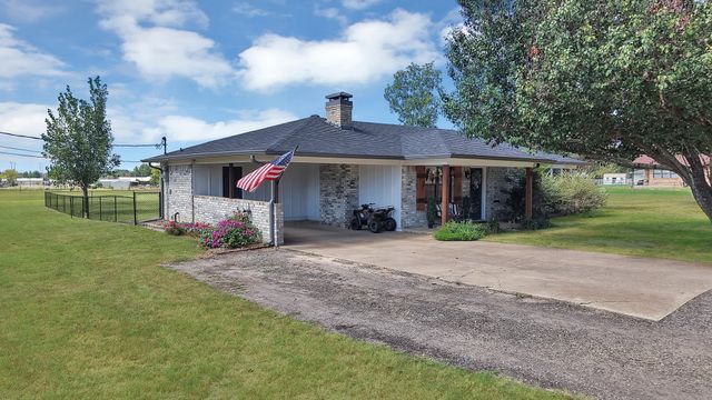 141 County Road 2211, Mineola, TX 75773