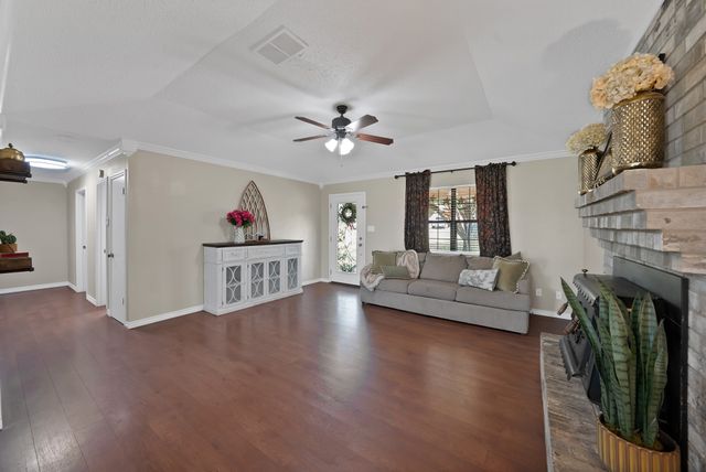 141 County Road 2211, Mineola, TX 75773