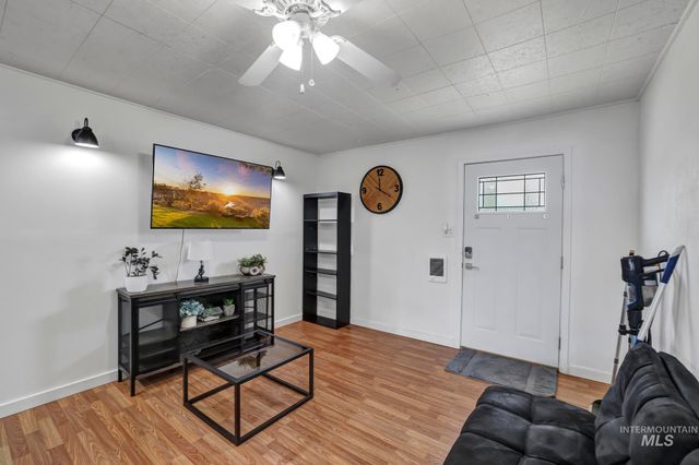830 Filer Ave, Twin Falls, ID 83301