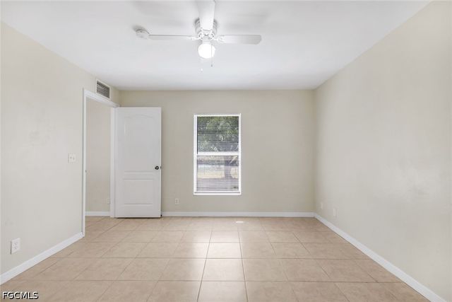 2010 NE 13th PL, Cape Coral, FL 33909