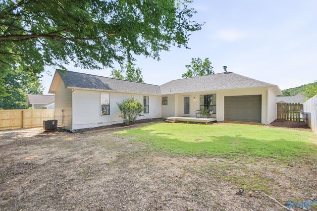 723 Wynsom Drive SE, Huntsville, AL 35803