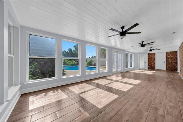 2779 Meadowview Drive, Mobile, AL 36695