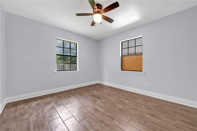 2779 Meadowview Drive, Mobile, AL 36695