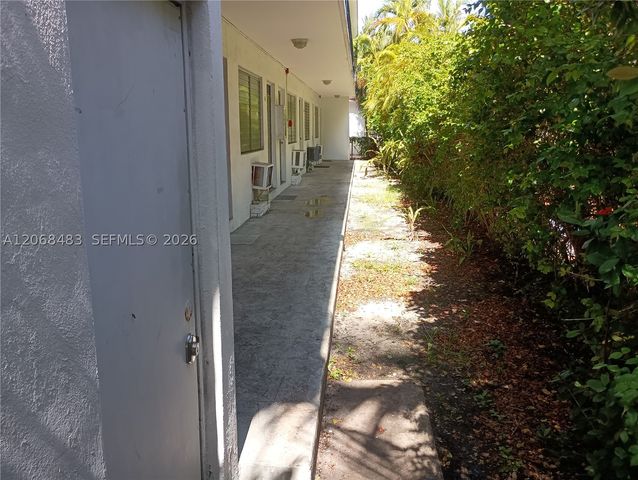 8132 Harding Ave 1, Miami Beach, FL 33141