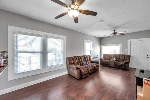 1318 E LOUISE AVENUE, Tampa, FL 33603