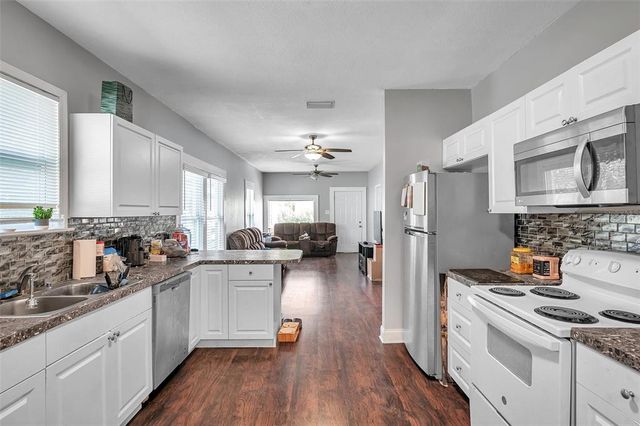 1318 E LOUISE AVENUE, Tampa, FL 33603