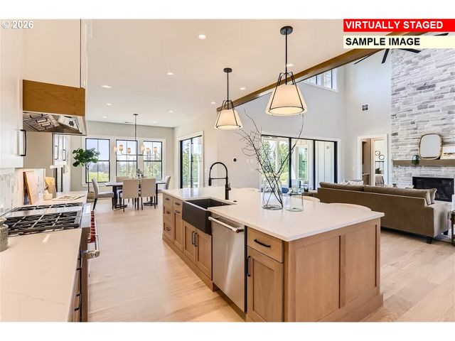 7995 Sw 82ND Ave, Portland, OR 97223