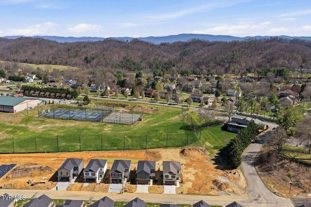 322 Monroe Drive, Bristol, TN 37620