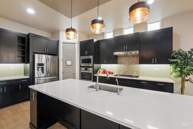 4775 S Spotted Horse Ave, Boise, ID 83716