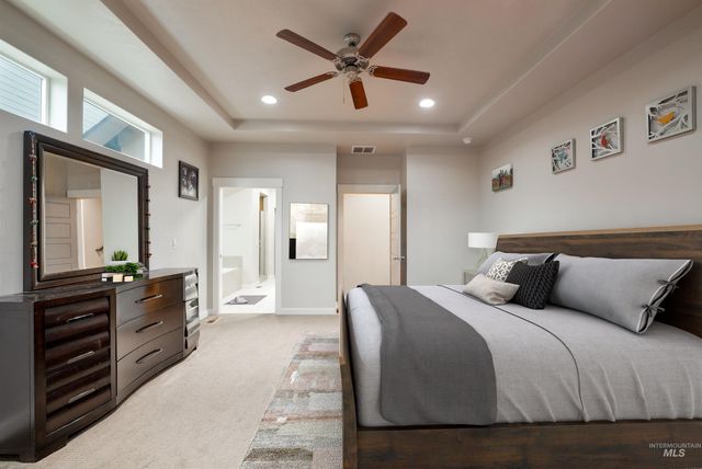 4775 S Spotted Horse Ave, Boise, ID 83716