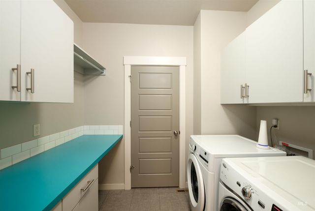 4775 S Spotted Horse Ave, Boise, ID 83716