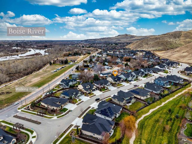 4775 S Spotted Horse Ave, Boise, ID 83716