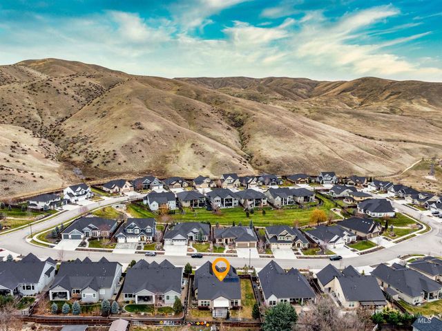 4775 S Spotted Horse Ave, Boise, ID 83716