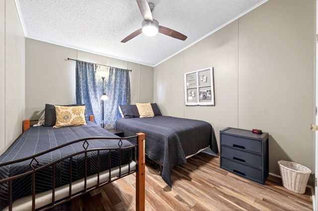 212 Sunray Street, Mabank, TX 75156