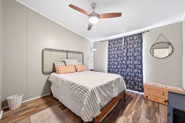 212 Sunray Street, Mabank, TX 75156