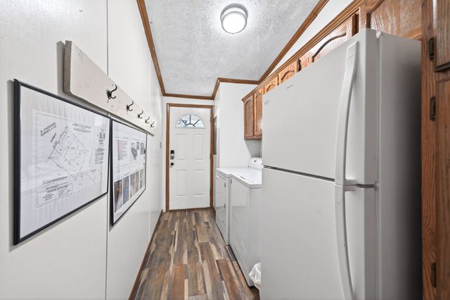 212 Sunray Street, Mabank, TX 75156