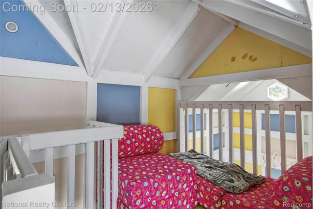 721 Elderberry Court N, Commerce Charter Township, MI 48390