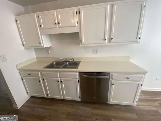 8538 Westchester Drive, Douglasville, GA 30134