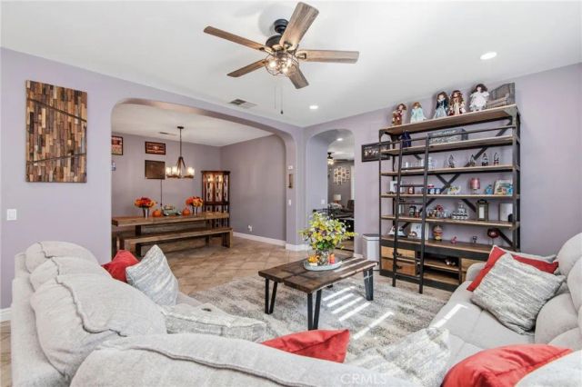27690 Bluff Vista Way, Menifee, CA 92584