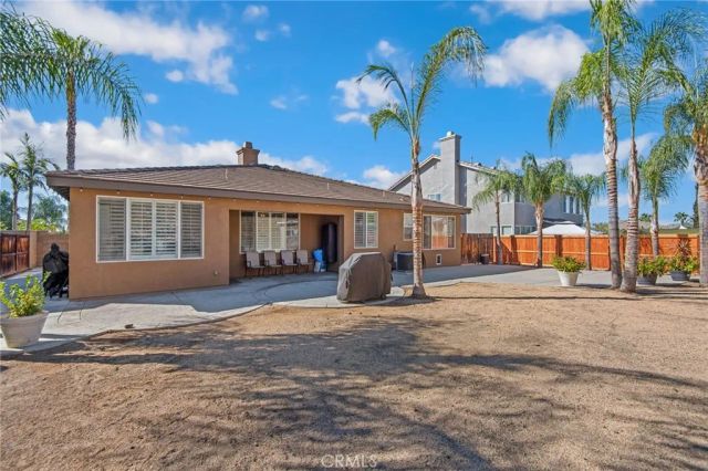 27690 Bluff Vista Way, Menifee, CA 92584