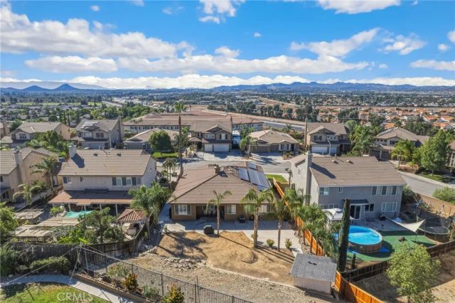 27690 Bluff Vista Way, Menifee, CA 92584
