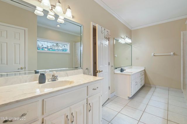 12965 Whispering Pines Drive, Olive Branch, MS 38654