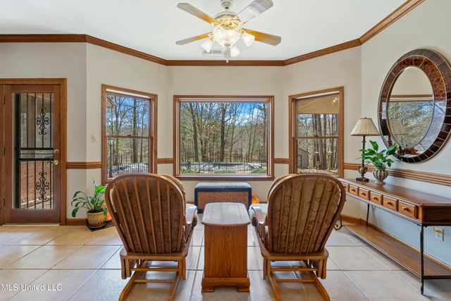 12965 Whispering Pines Drive, Olive Branch, MS 38654