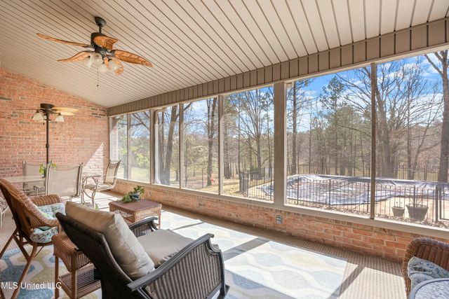12965 Whispering Pines Drive, Olive Branch, MS 38654