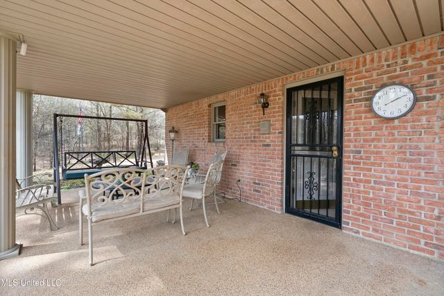12965 Whispering Pines Drive, Olive Branch, MS 38654