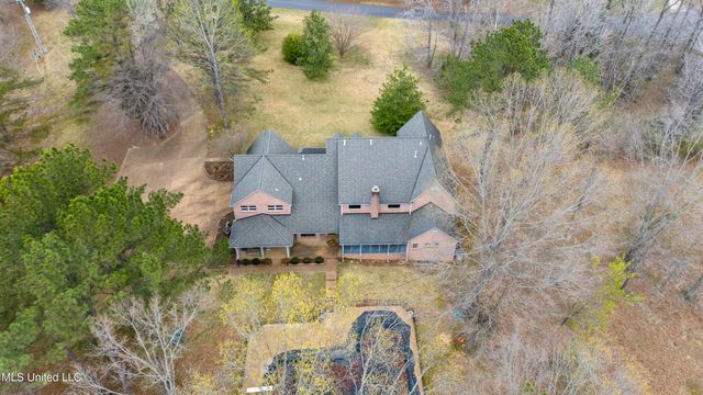 12965 Whispering Pines Drive, Olive Branch, MS 38654
