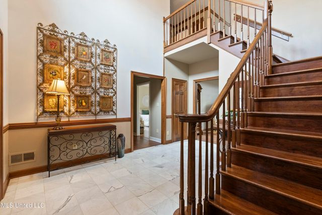 12965 Whispering Pines Drive, Olive Branch, MS 38654
