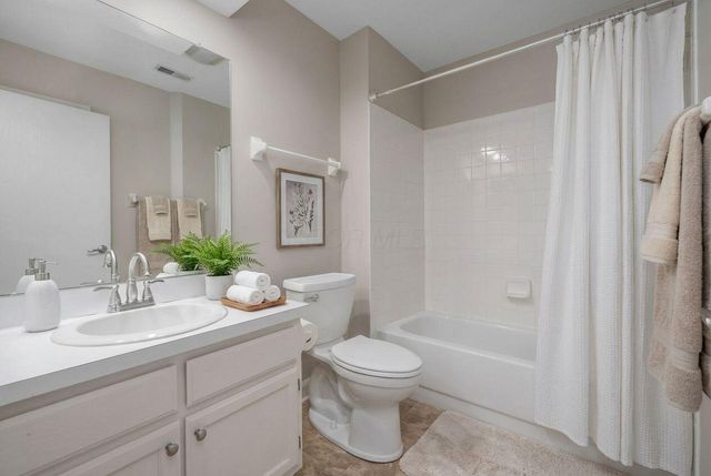 6770 Heatherstone Loop, Dublin, OH 43017