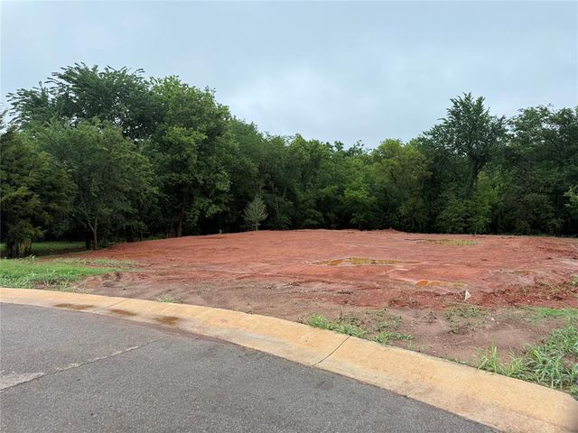 14285 Fox Lair Lane, Edmond, OK 73025