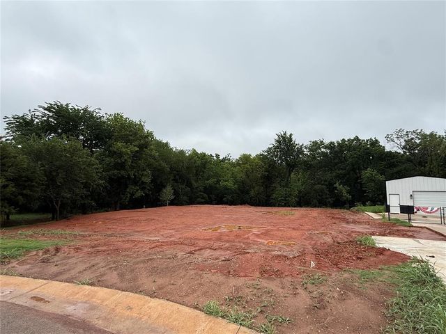 14285 Fox Lair Lane, Edmond, OK 73025