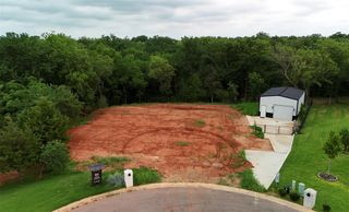 14285 Fox Lair Lane, Edmond, OK 73025